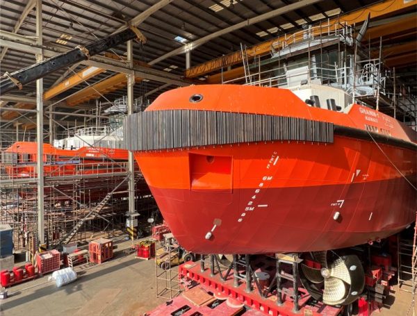 Grandweld’s 27.5 meters 50t BP Tractor Tugs are all set for action